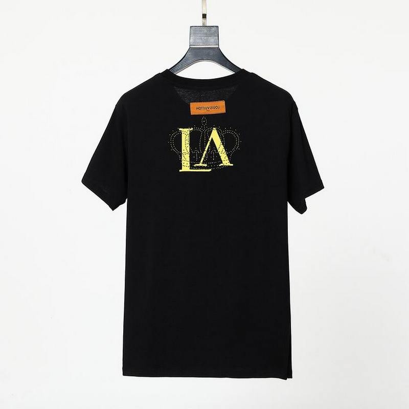 Louis Vuitton Men's T-shirts 670